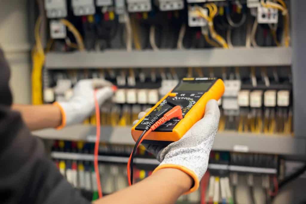 electrician-melbourne-testing-switchboard